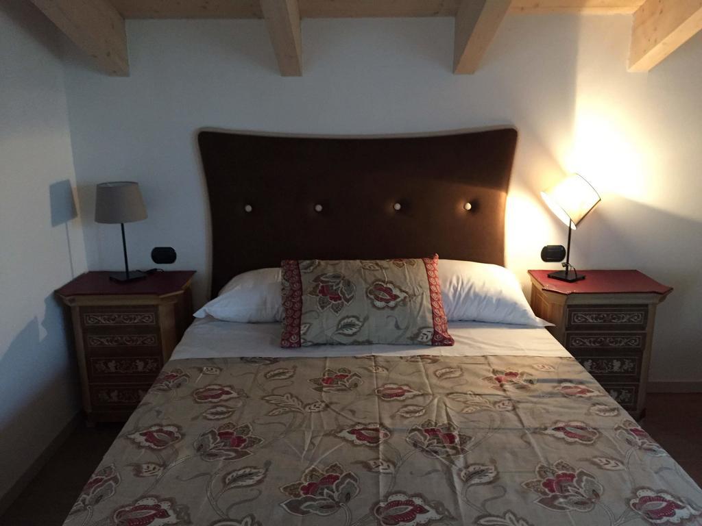 Camera Familiare con Bagno Privato